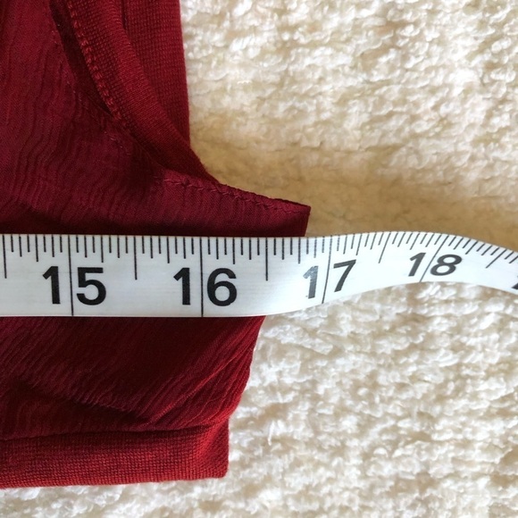 Raga Anthropologie Blouse Sequined Detail V-Neck Sleeveless Maroon Medium - Picture 5 of 6